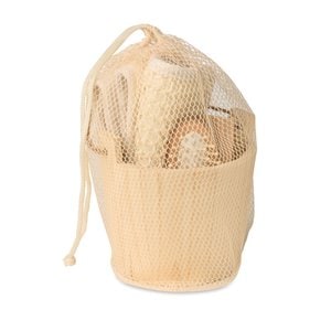 SELFCARE Badrumsset i träskopa - GiftRetail MO3110